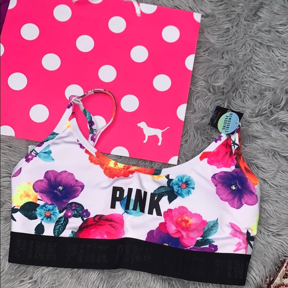 Brand new ❗️ Victoria’s Secret pink sports bra